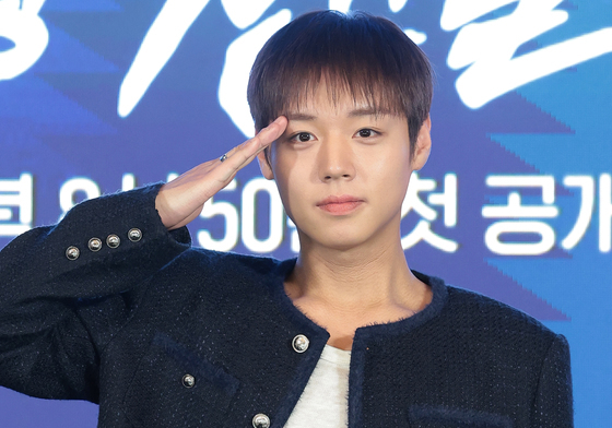 "이등병이 된 단종오빠" 박지훈 1600만 '왕사남' 이어 '취사병 전설되다'(종합)
