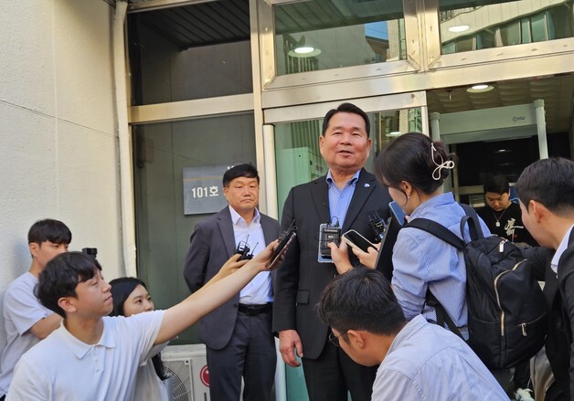 검찰, '불법 선거' 혐의 신경호 강원교육감 항소심서 징역 3년 구형