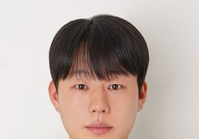 "창밖 연기 보자마자 달려가" 비번 날 대형 화재 막은 경남 소방관