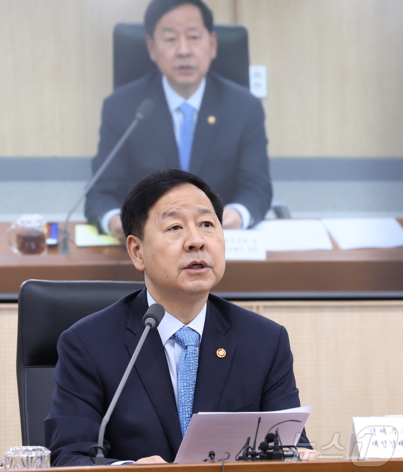 (세종=뉴스1) 김기남 기자 = 구윤철 부총리 겸 재정경제부 장관이 7일 세종시 정부세종청사에서 소비자물가동향, 할당관세 개선방안 후속조치, 중동전쟁 대응방안 등 민생물가 특별관리 …