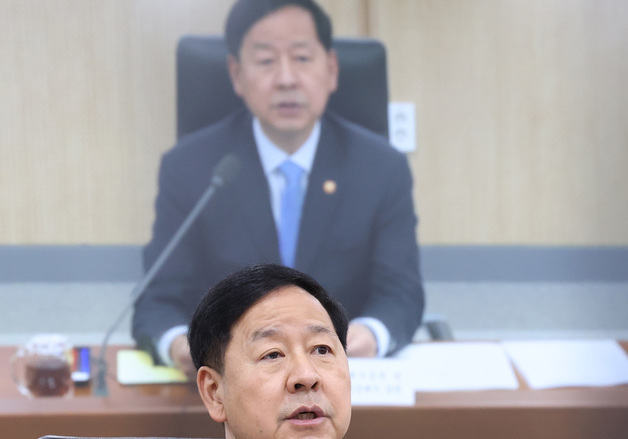 민생물가 특별관리 관계장관 TF 발언하는 구윤철 부총리