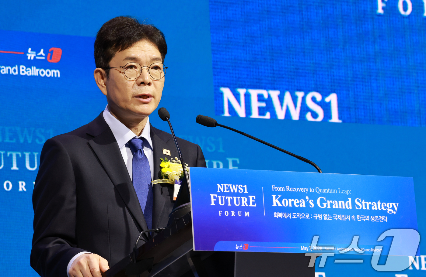 (서울=뉴스1) 임세영 기자 = 정원오 더불어민주당 서울시장 후보가 7일 서울 여의도 페어몬트 앰배서더 호텔에서 열린 뉴스1 미래포럼에서 축사하고 있다. 2026.5.7/뉴스1