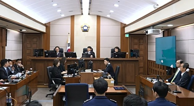 한덕수 형량 8년 줄고 이상민 2년 늘었다…尹 내란우두머리 영향은