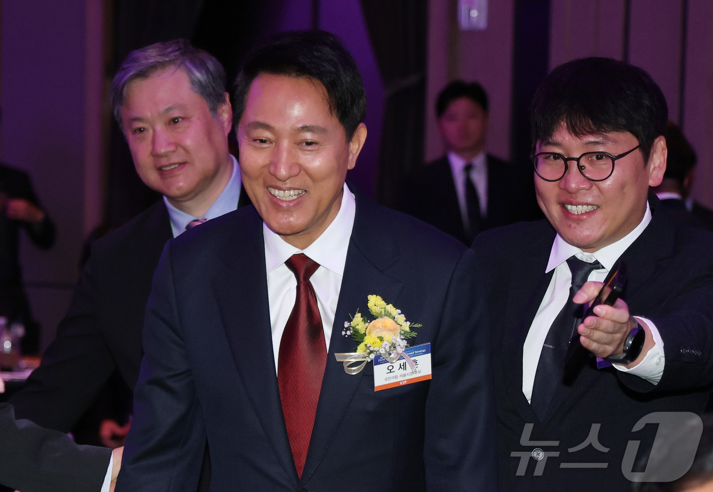 (서울=뉴스1) 임세영 기자 = 오세훈 국민의힘 서울시장 후보가 7일 서울 여의도 페어몬트 앰배서더 호텔에서 열린 뉴스1 미래포럼에 참석하고 있다.'회복에서 도약으로 : 규범 없는 …