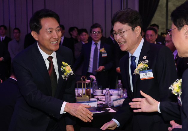 정원오 "미래 경쟁력 찾아야"…오세훈 "곧 도시 경쟁력 5위"(종합)