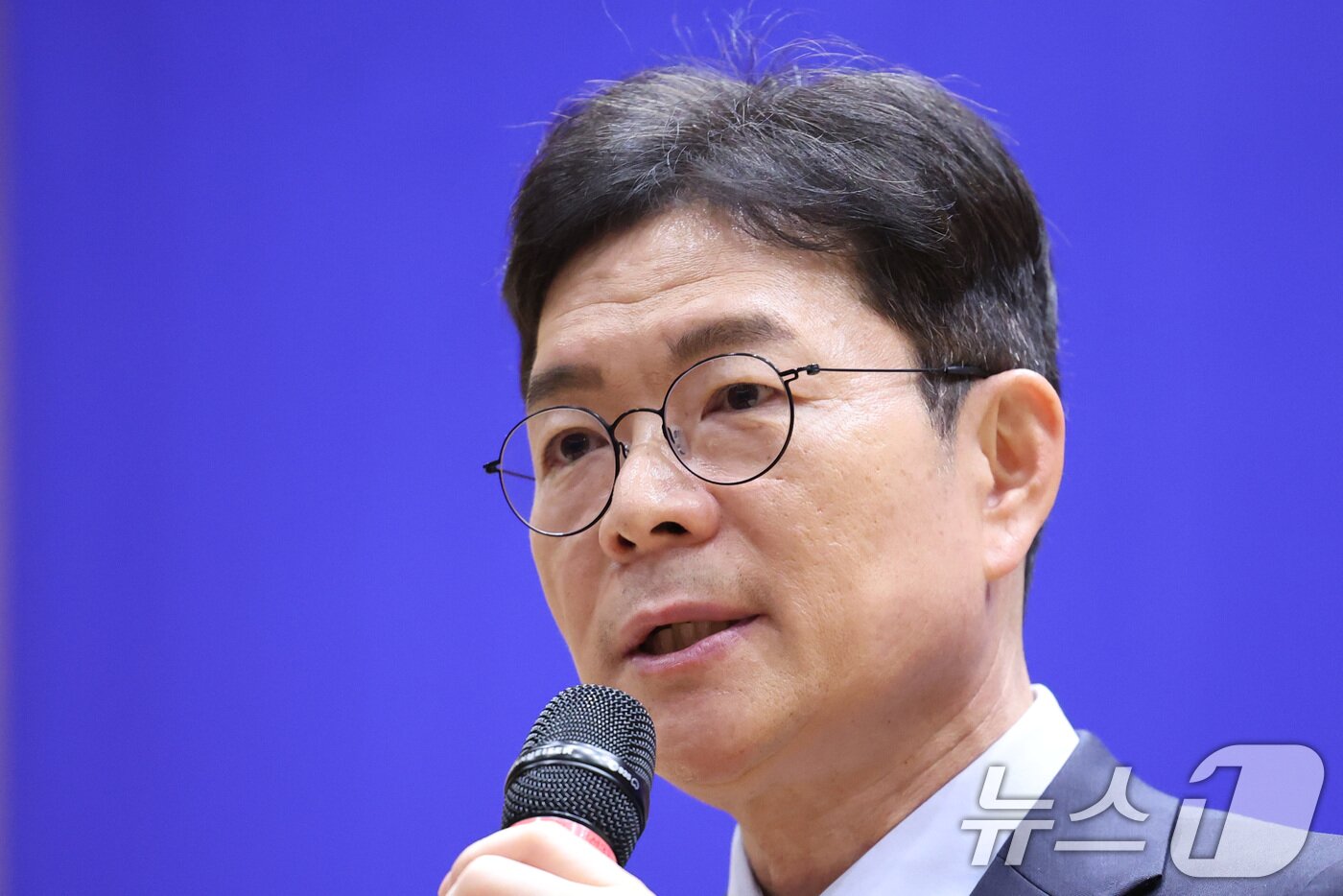 본문 이미지 - 정원오 더불어민주당 서울시장 후보가 7일 서울 여의도 국회 의원회관에서 열린 36개 직능단체 정책협약식에서 인사말을 하고 있다. 2026.5.7 ⓒ 뉴스1 신웅수 기자