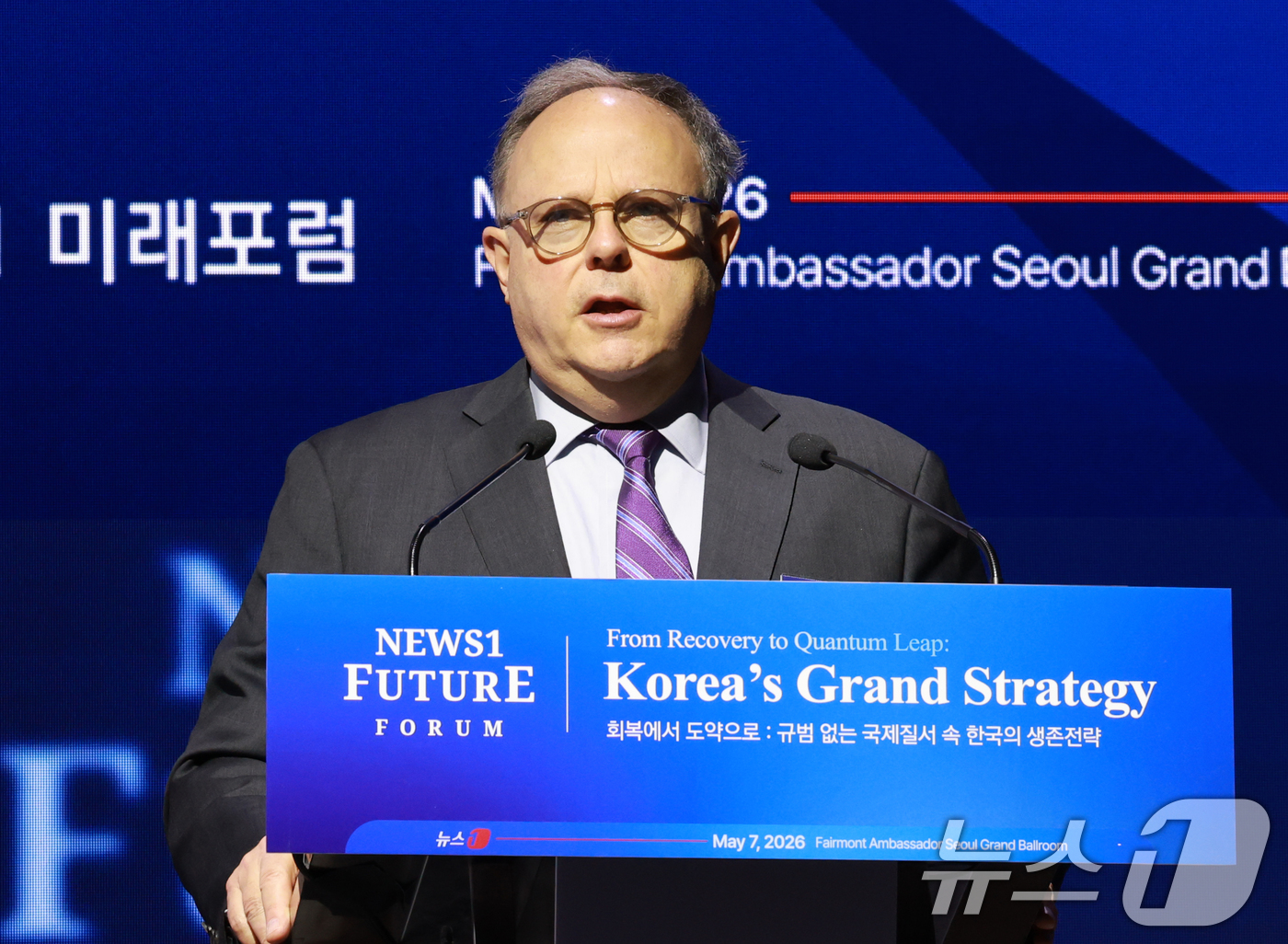 (서울=뉴스1) 임세영 기자 = 시드니 사일러 미국 전략국제문제연구소(CSIS) 선임고문이 7일 서울 여의도 페어몬트 앰배서더 호텔에서 열린 뉴스1 미래포럼에서 세계적 불확실성, …