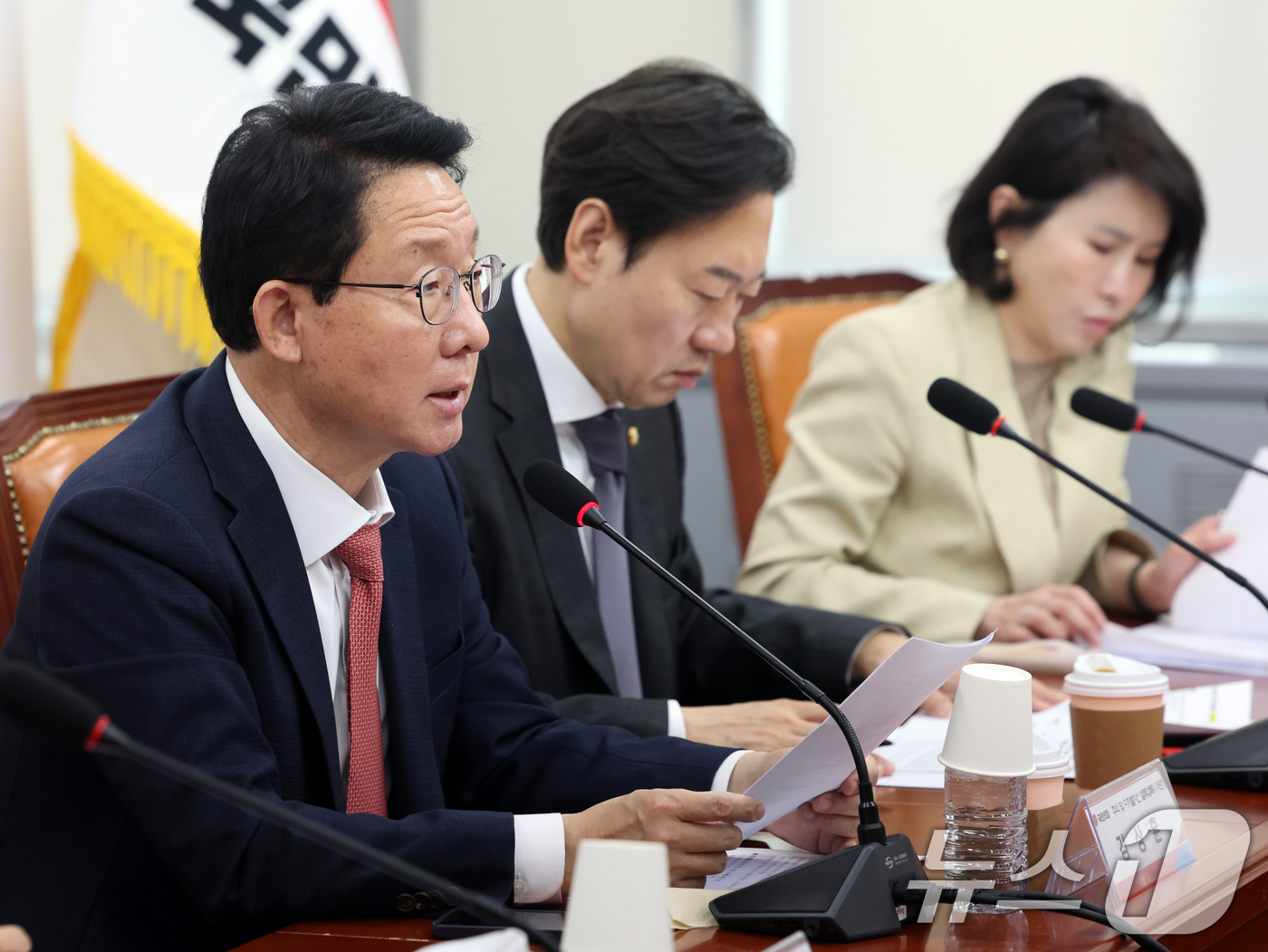 (서울=뉴스1) 황기선 기자 = 김상훈 국민의힘 주식 및 디지털자산 밸류업특별위원회 위원장이 7일 오전 서울 여의도 국회에서 열린 자본시장 밸류업을 위한 특위 입법보고회를 마치고 …