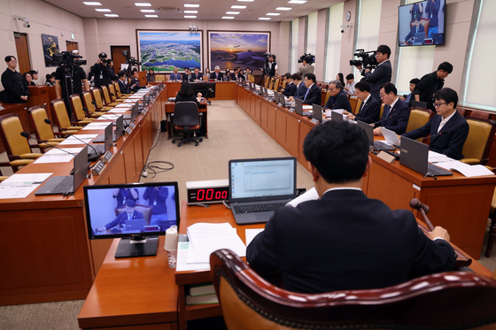 與, 부동산 대토론회 앞두고 국토위 당정…쿠팡 화재 도마에