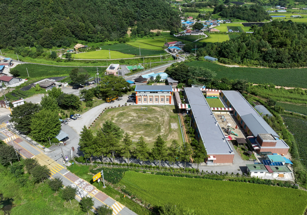 진안군 "자칫 사라질 오천초등학교, 임대주택 사업으로 해결"