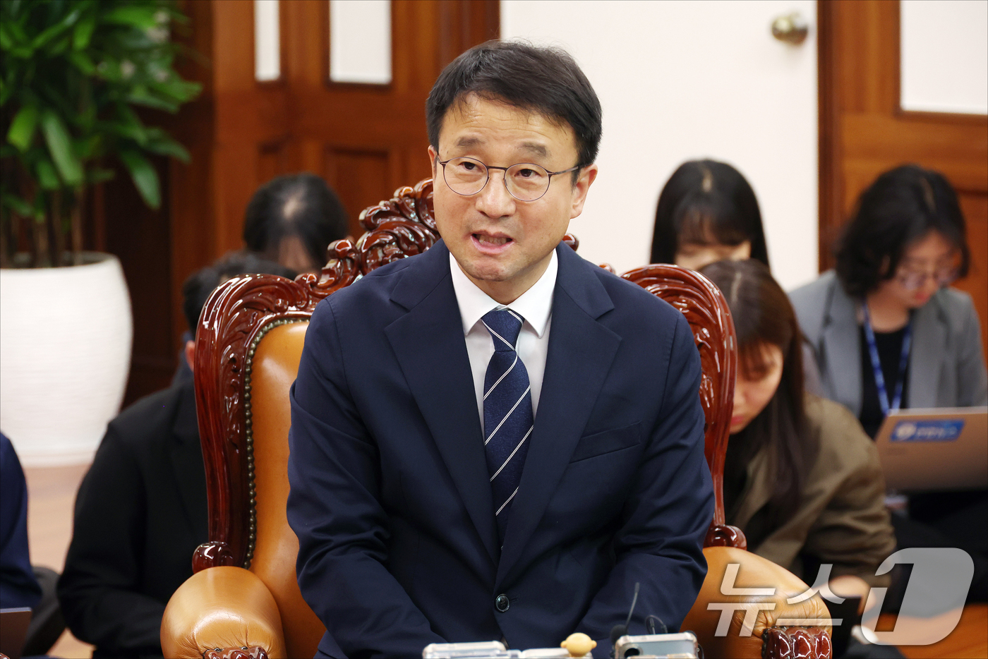 (서울=뉴스1) 황기선 기자 = 한병도 더불어민주당 원내대표가 7일 서울 여의도 국회에서 열린 여야 원내대표 회동에서 모두발언을 하고 있다. (공동취재 2026.5.7/뉴스1