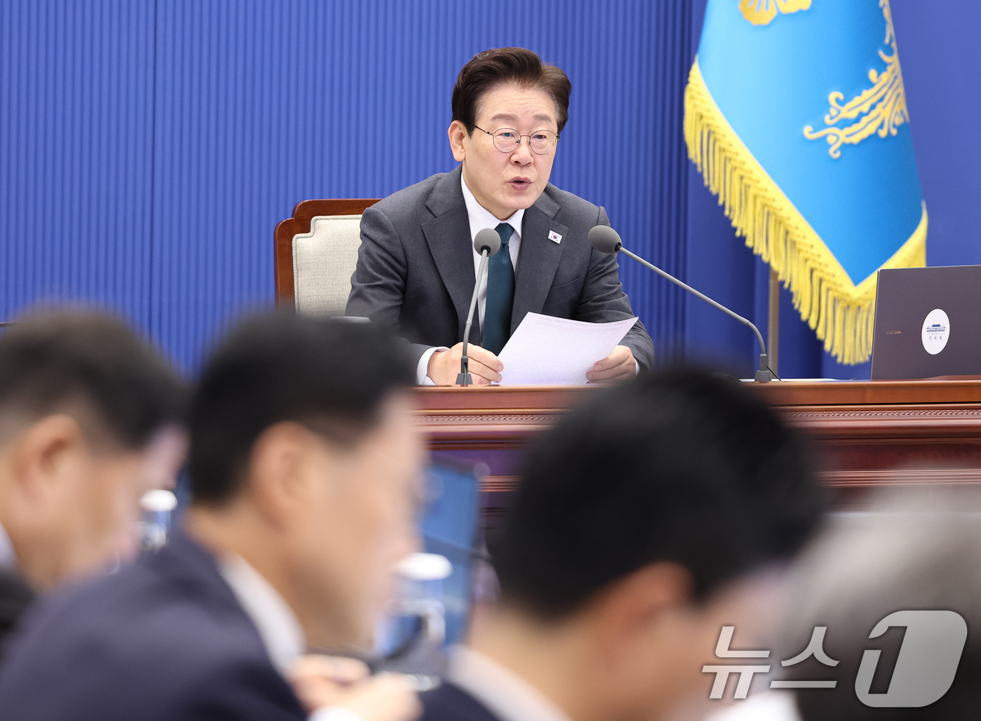 (서울=뉴스1) 허경 기자 = 이재명 대통령이 7일 청와대에서 열린 수석보좌관회의에서 발언을 하고 있다. 2026.5.7/뉴스1
