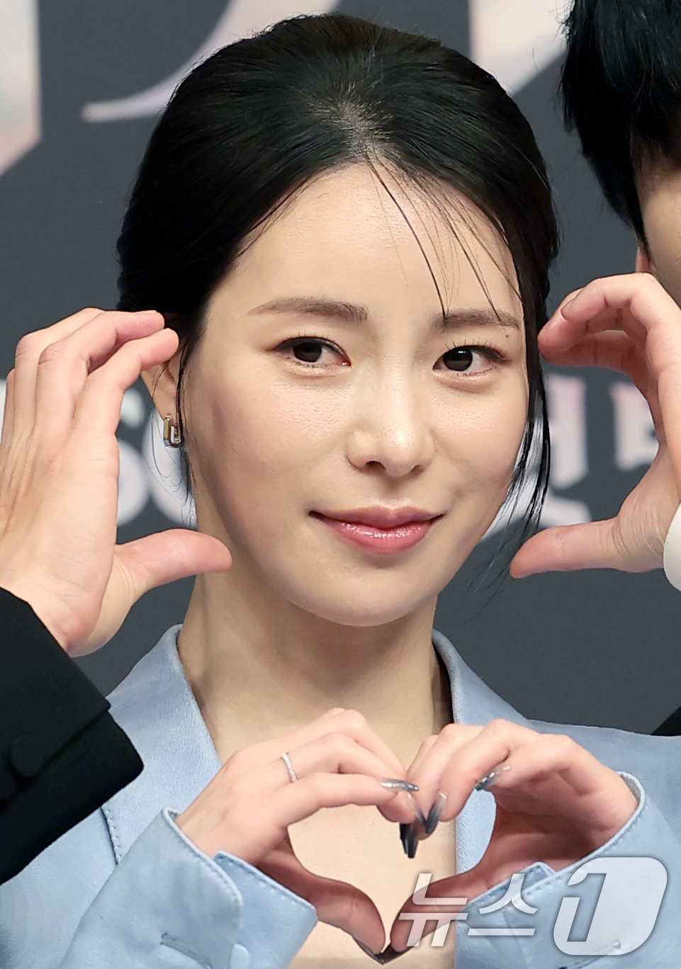 (서울=뉴스1) 권현진 기자 = 배우 임지연이 7일 서울 양천구 목동SBS에서 열린 SBS 새 금토드라마 '멋진 신세계'(극본 강현주/ 연출 한태섭) 제작발표회에 참석해 포즈를 취 …