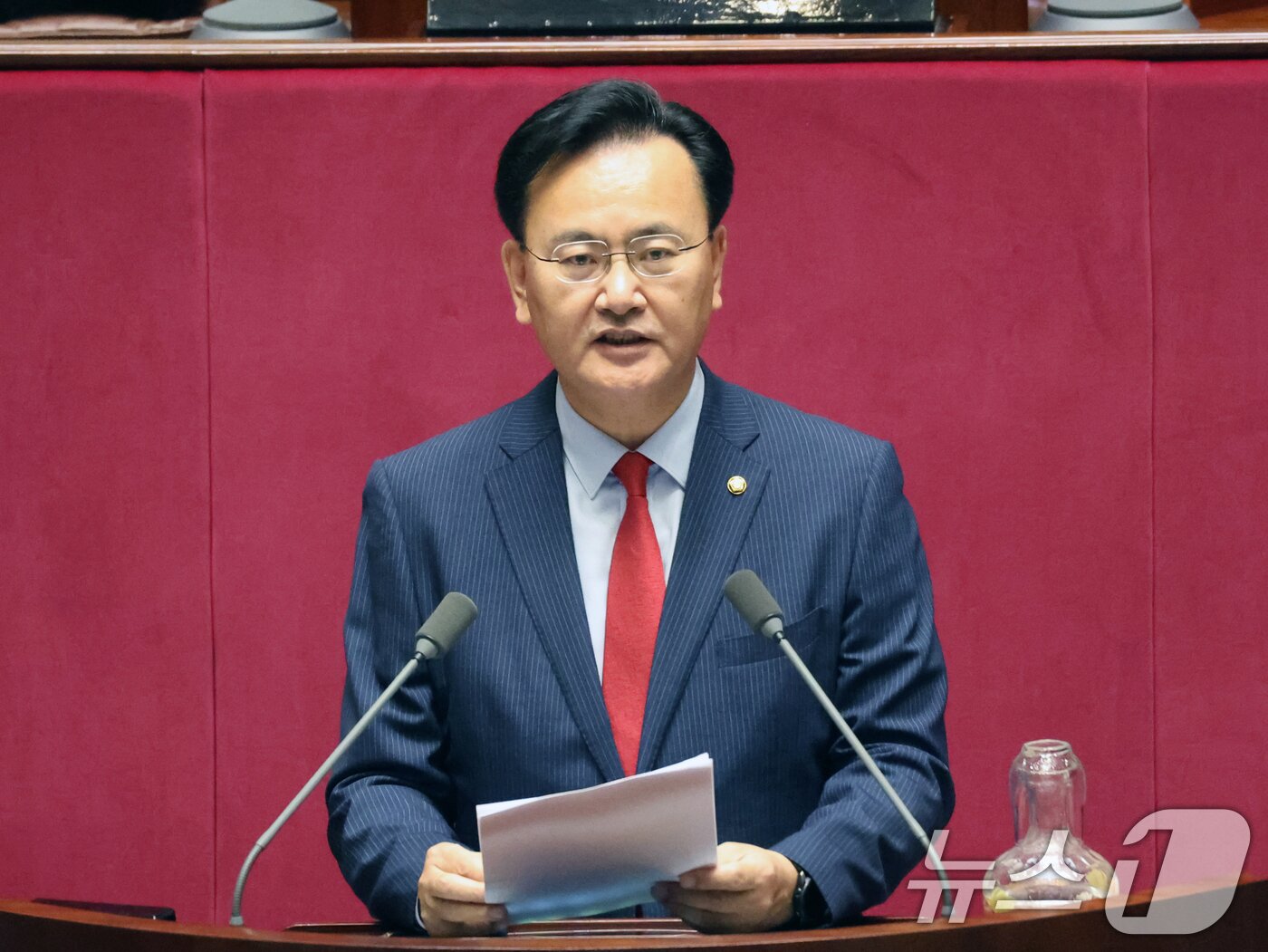 본문 이미지 - 유상범 국민의힘 의원이 7일 서울 여의도 국회에서 열린 제435회국회(임시회) 제1차 본회의에서 대한민국헌법 개정안에 대한 의사진행발언을 하고 있다. 2026.5.7 ⓒ 뉴스1 황기선 기자