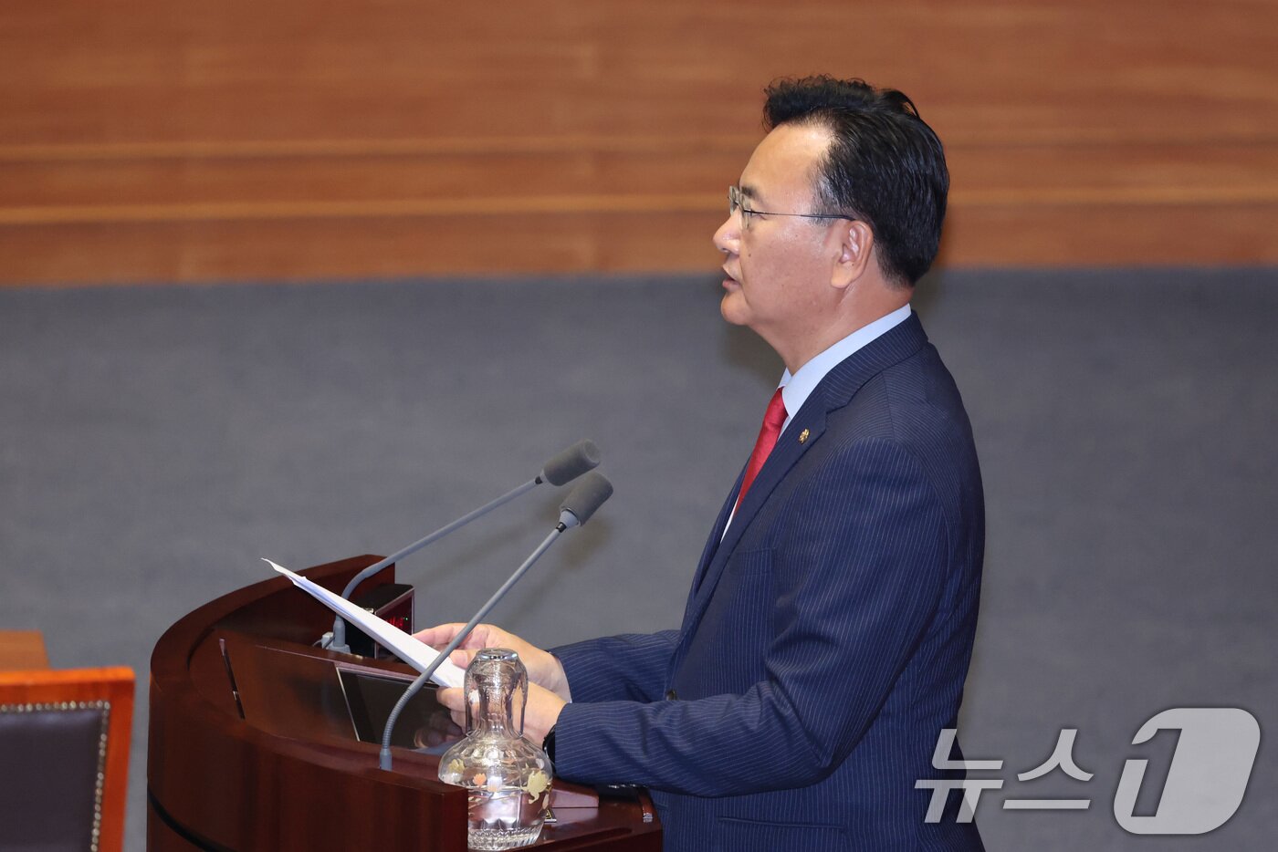 본문 이미지 - 유상범 국민의힘 의원이 7일 서울 여의도 국회에서 열린 제435회국회(임시회) 제1차 본회의에서 대한민국헌법 개정안에 대한 의사진행발언을 하고 있다. 2026.5.7 ⓒ 뉴스1 신웅수 기자