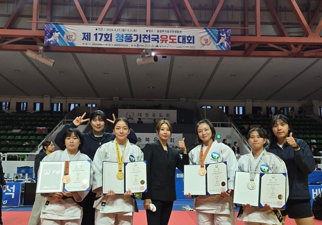 고창군청 여자유도부, 청풍기 전국유도대회서 5개 메달 휩쓸어