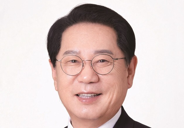 송인헌 괴산군수 후보 "노인복지, 건강관련 예산 확대"