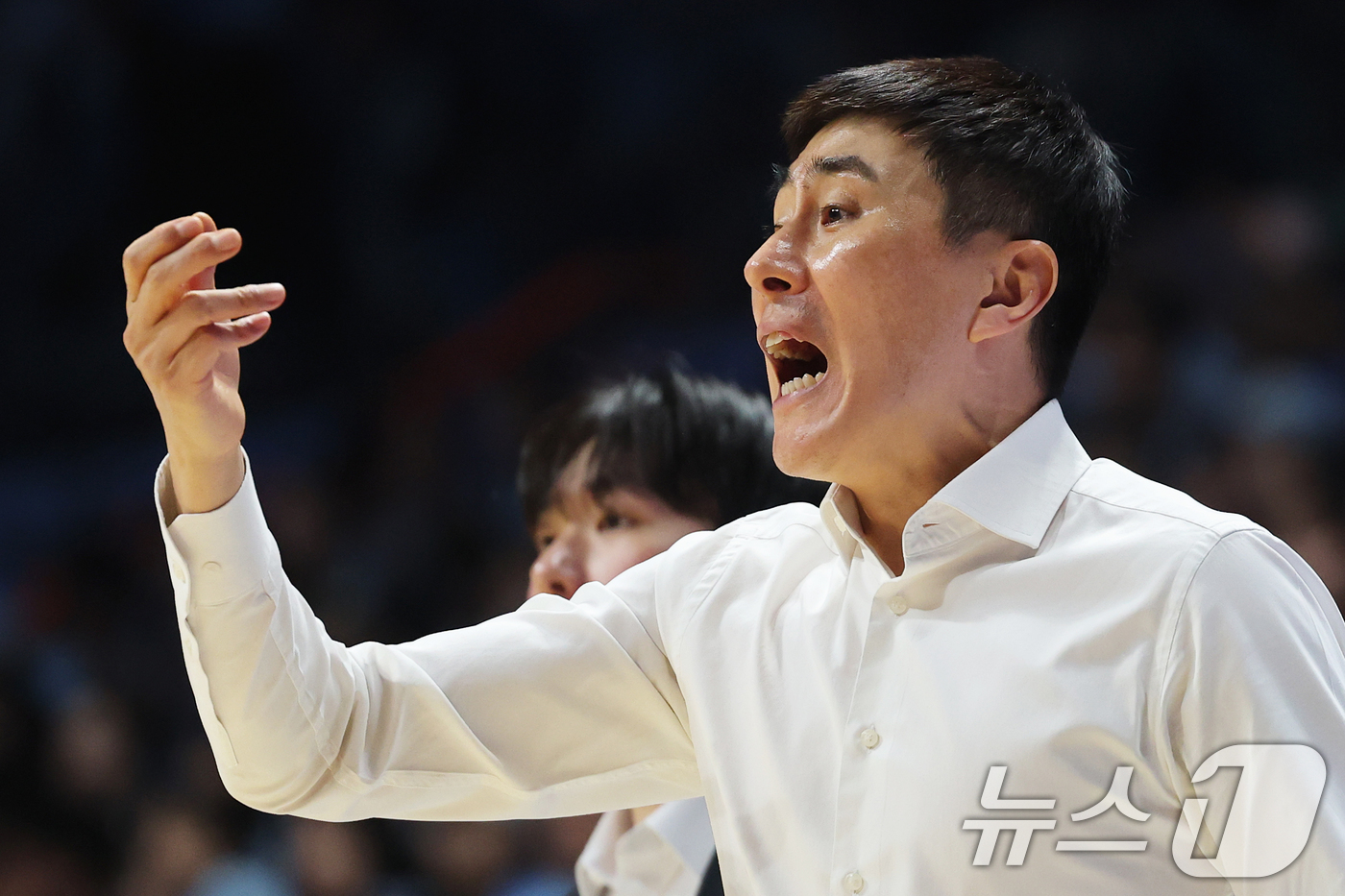 KCC 이상민 감독의 작전 지시