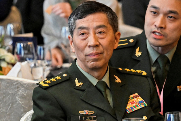 中 전직 국방장관 2명 '사형 집유'…기관지 "충성 결여 자업자득"