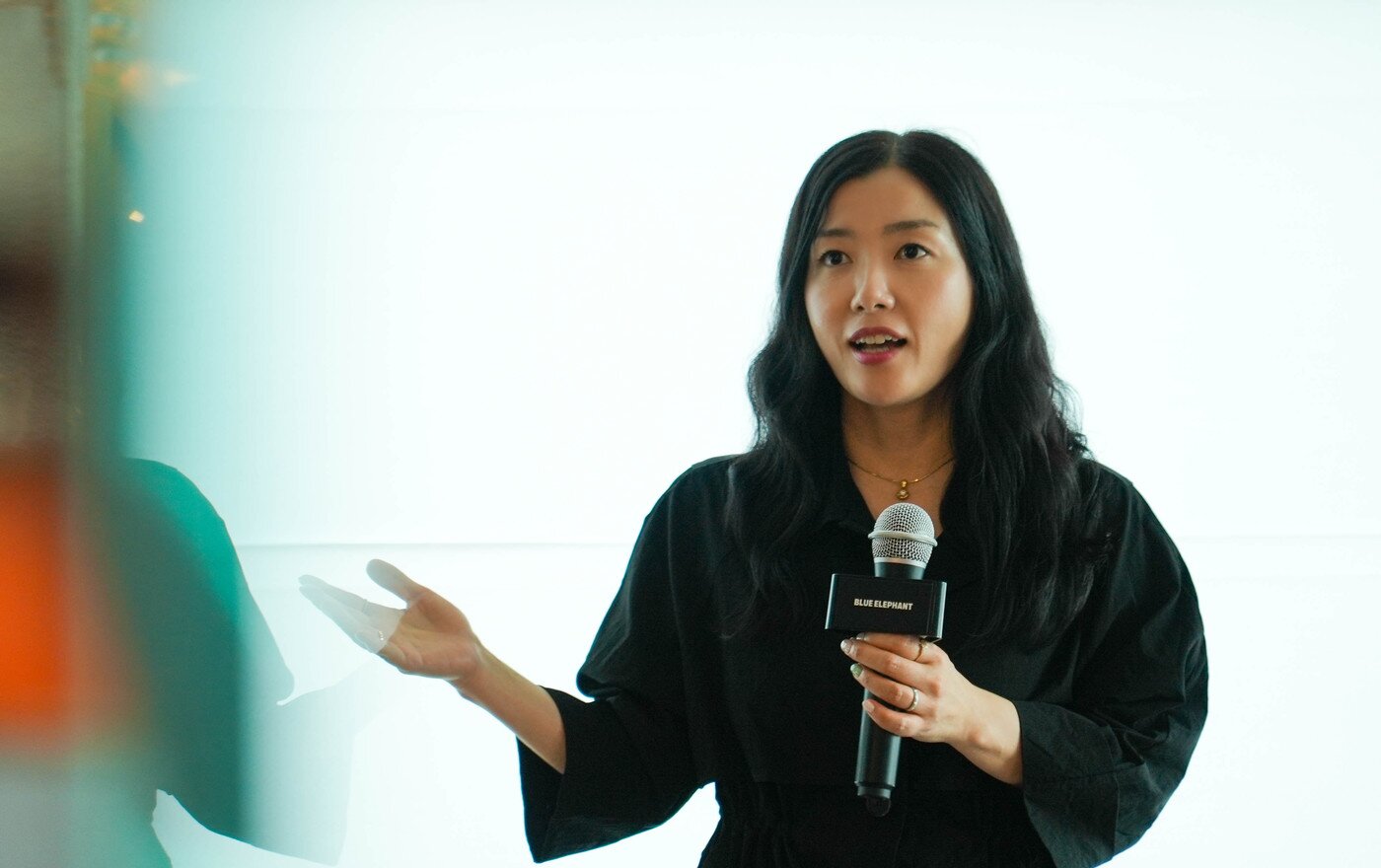 본문 이미지 - 고경민 블루엘리펀트 대표가 7일 오후 기자간담회를 열고 취재진 질문에 답하고 있다.(블루엘리펀트 제공)