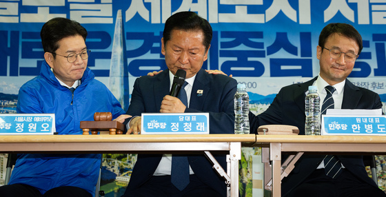 정청래 대표 다독이는 정원오 후보와 한병도 원내대표