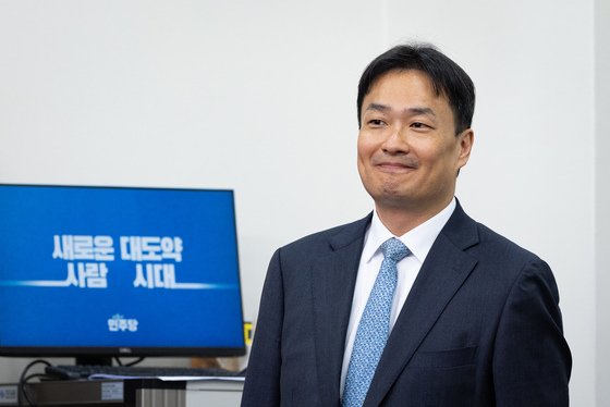 충남 공주시부여군청양군 보선 민주 김영빈 후보 당선 유력