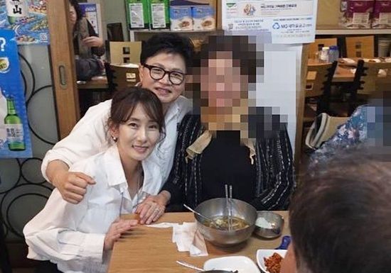 한동훈 아내 진은정 변호사, 부산 북구민 됐다…"전입신고 마쳐"