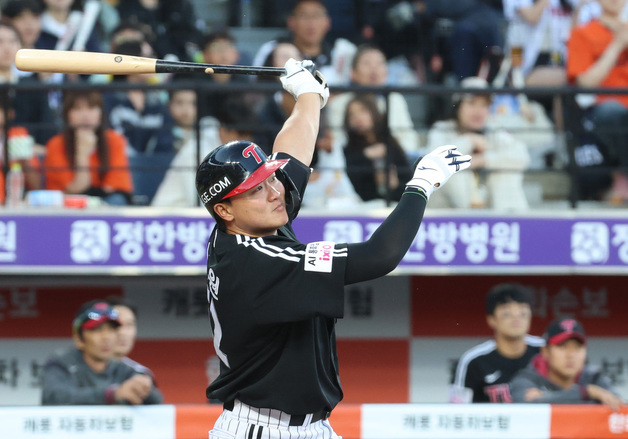갈 길 바쁜 LG, 거포 외야수 이재원 햄스트링 부상으로 이탈