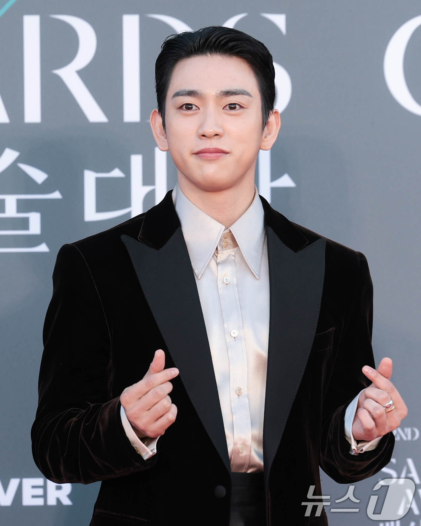 (서울=뉴스1) 권현진 기자 = 배우 박진영이 8일 서울 강남구 코엑스에서 열린 ‘제62회 백상예술대상’ 레드카펫 행사에 참석해 포즈를 취하고 있다. 2026.5.8/뉴스1