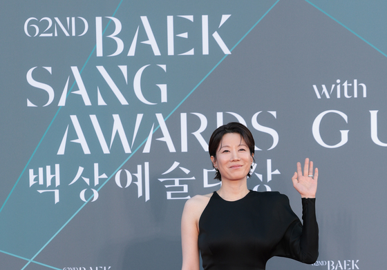 백상예술대상 찾은 전혜진
