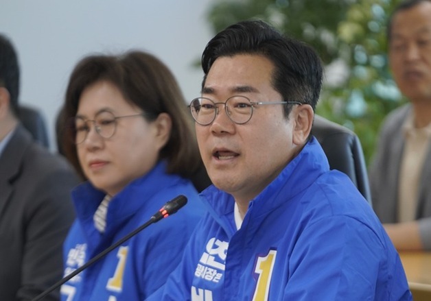 박찬대, 공항공사 통합반대 표명…"공항 경쟁력 약화 우려"