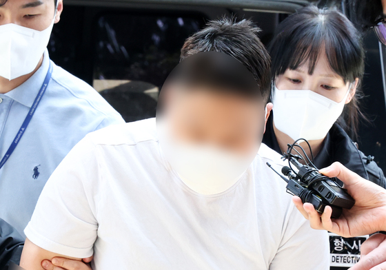 '직원 살인미수 혐의' 태권도장 관장 구속심사