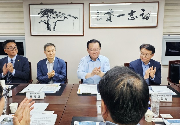 김부겸, 대구 서문시장 상인과 간담회