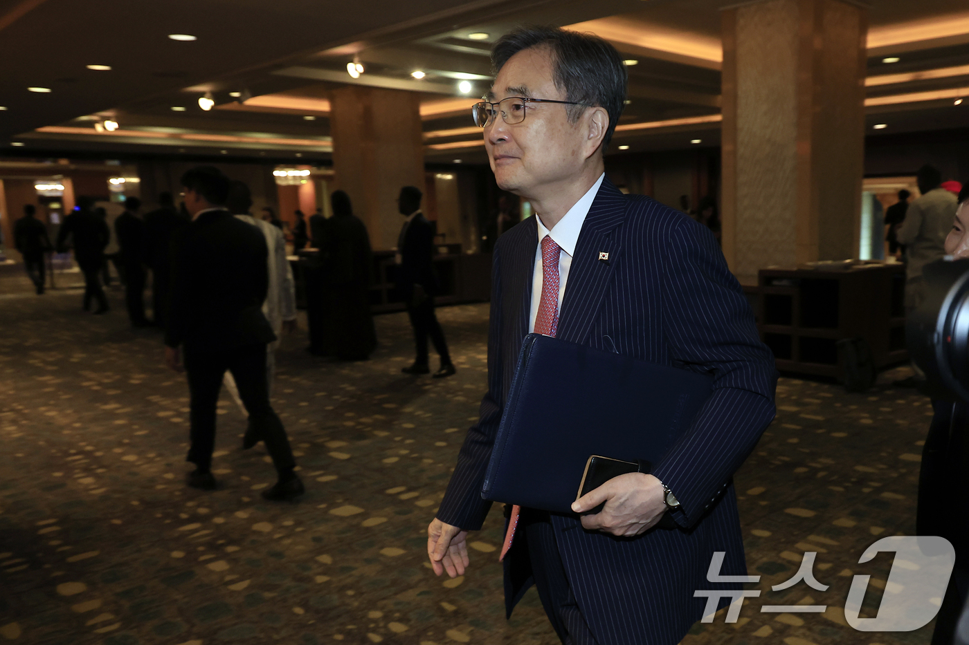 (서울=뉴스1) 박정호 기자 = 조현 외교부 장관이 1일 오전 서울 중구 을지로 롯데호텔에서 열린 2026 한-아프리카 외교장관회의에 참석하고 있다.이번 회의는 우리 정부가 아프리 …