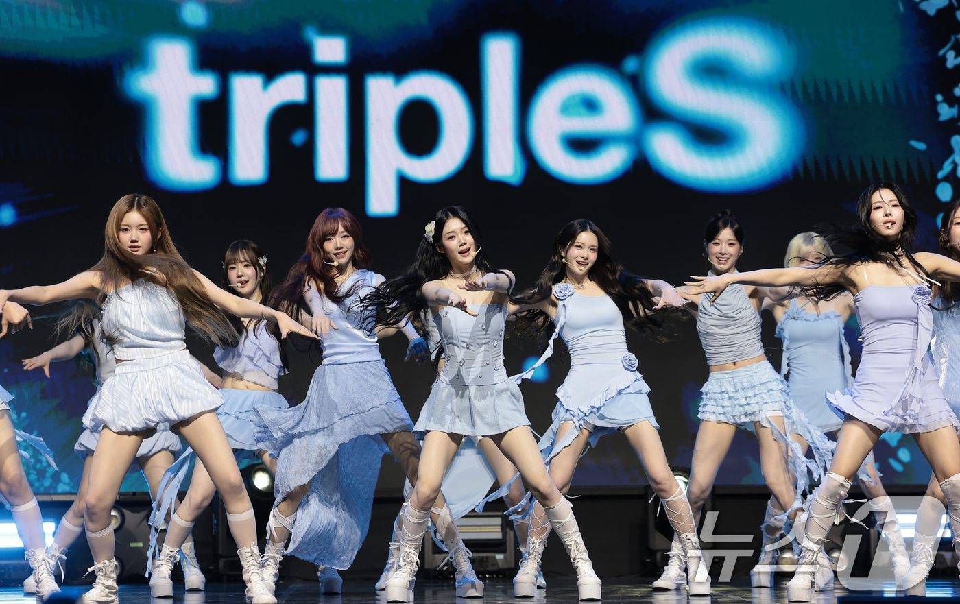 (서울=뉴스1) 권현진 기자 = 그룹 트리플에스(tripleS)가 1일 서울 용산구 블루스퀘어 마스터카드홀에서 열린 ASSEMBLE26 'LOVE & POP' 파트 1 'LOVE' …