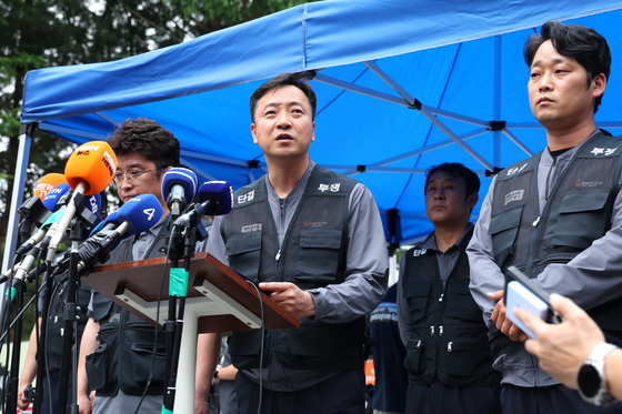 한화에어로 노조 "폭발사고 반복, 위험 방치한 결과" 진상규명 촉구