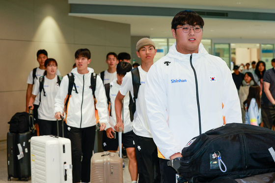 '역대 최다 메달' U-20 육상대표팀 금의환향