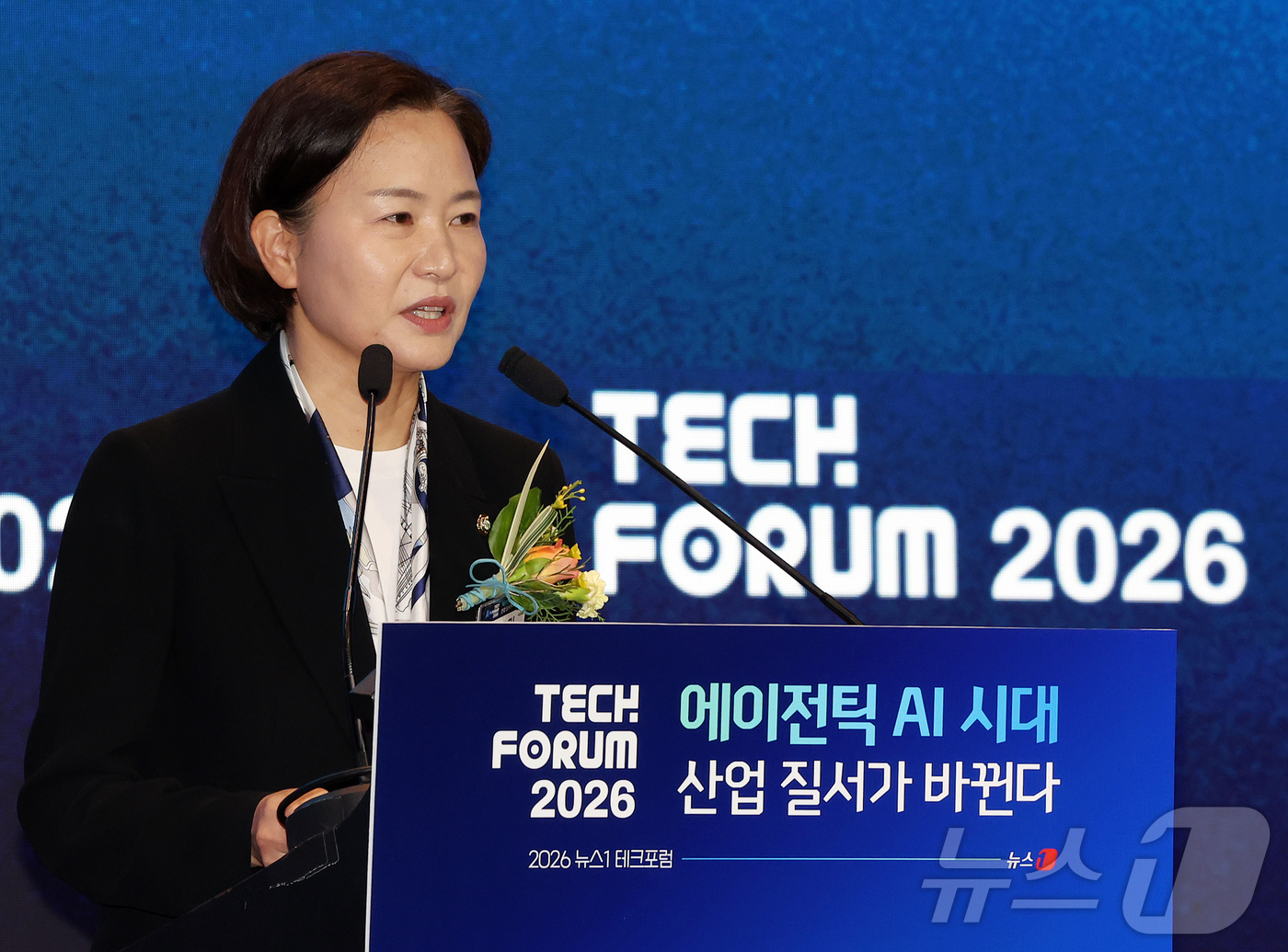 (서울=뉴스1) 김진환 기자 = 이해민 조국혁신당 의원이 10일 오전 서울 영등포구 여의도 글래드호텔 블룸홀에서 '에이전틱 AI 시대 산업 질서가 바뀐다'를 주제로 열린 2026 …