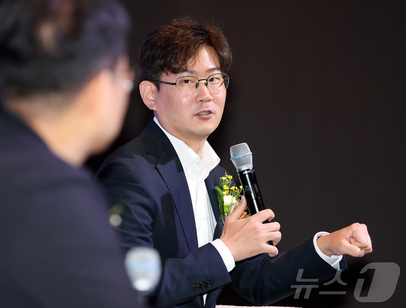 (서울=뉴스1) 김진환 기자 = 김도균 인핸스 최고AI책임자(CAIO)가 10일 오전 서울 영등포구 여의도 글래드호텔 블룸홀에서 열린 2026 뉴스1 테크포럼(NTF)에서 'AI는 …