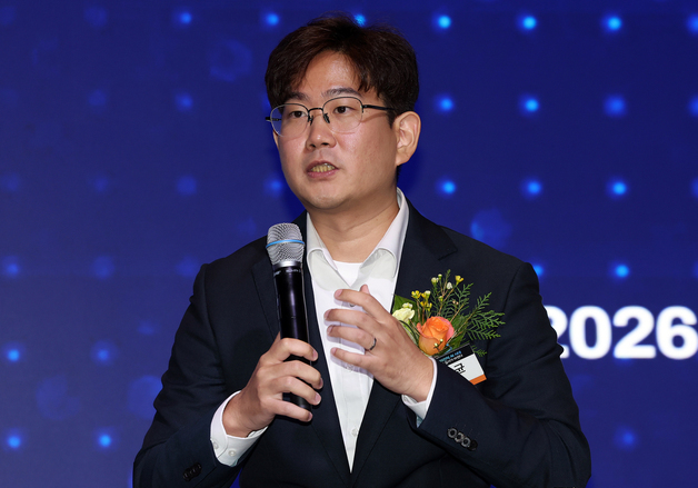 특별대담에서 발언하는 김도균 인핸스 CAIO