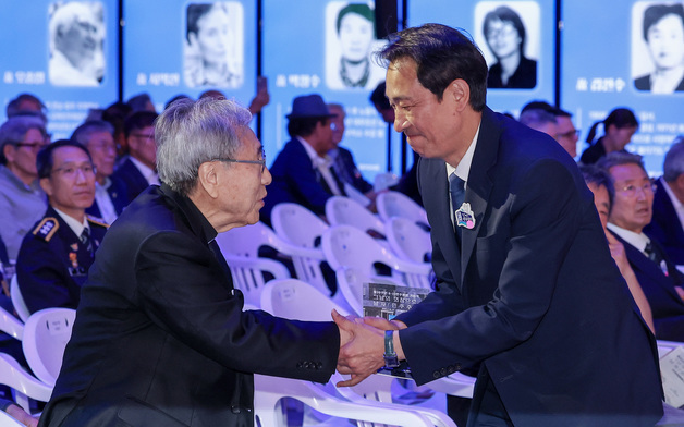 "도민과 함께 미래로"…우상호 강원도지사, 오늘 취임식