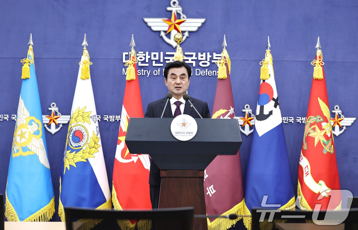 본문 이미지 - 안규백 국방부 장관. 2026.6.10 ⓒ 뉴스1 구윤성 기자