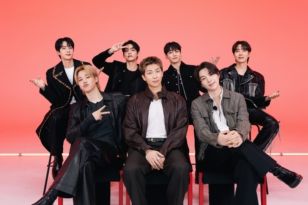 BTS '다이너마이트', 日 오리콘 9억 스트리밍…해외 아티스트 최초