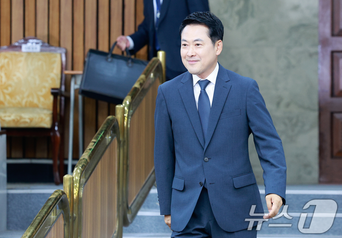 (서울=뉴스1) 안은나 기자 = 장동혁 국민의힘 대표가 10일 오후 서울 여의도 국회에서 열린 '6·3 지방선거 투표용지 부족 사태 관련 국민 참정권 회복을 위한 시국선언 대학생 …