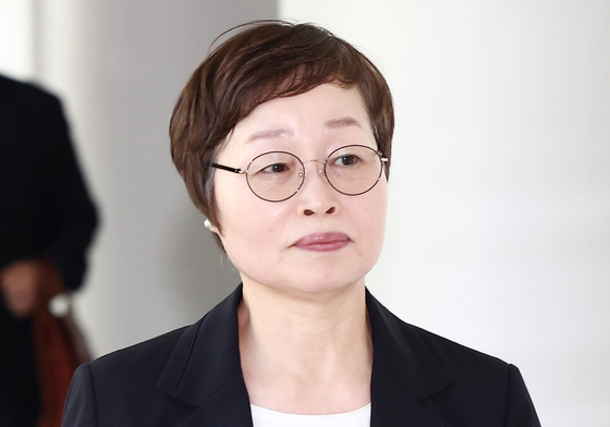 투표용지 부족사태 진상규명위 첫 회의 참석하는 조현욱 위원장