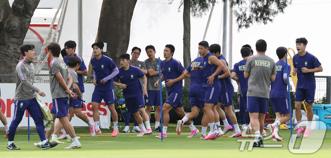 (과달라하라(멕시코)=뉴스1) 임세영 기자 = 2026 북중미 월드컵에 출전하는 대한민국 축구 국가대표팀 선수들이 10일(현지시간) 멕시코 과달라하라 인근 사포판에 위치한 치바스 …