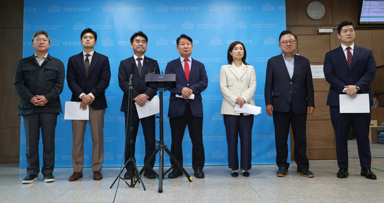 장동혁 대표 사퇴 요구하는 대안과 미래