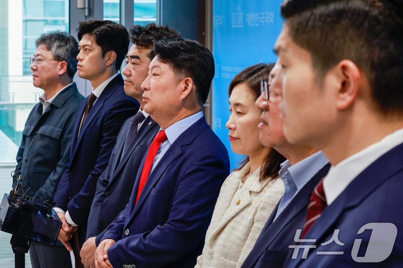 본문 이미지 - 지난 11일 국민의힘 당내 개혁파 모임인 '대안과미래’ 소속 의원들 2026.6.11 ⓒ 뉴스1 안은나 기자