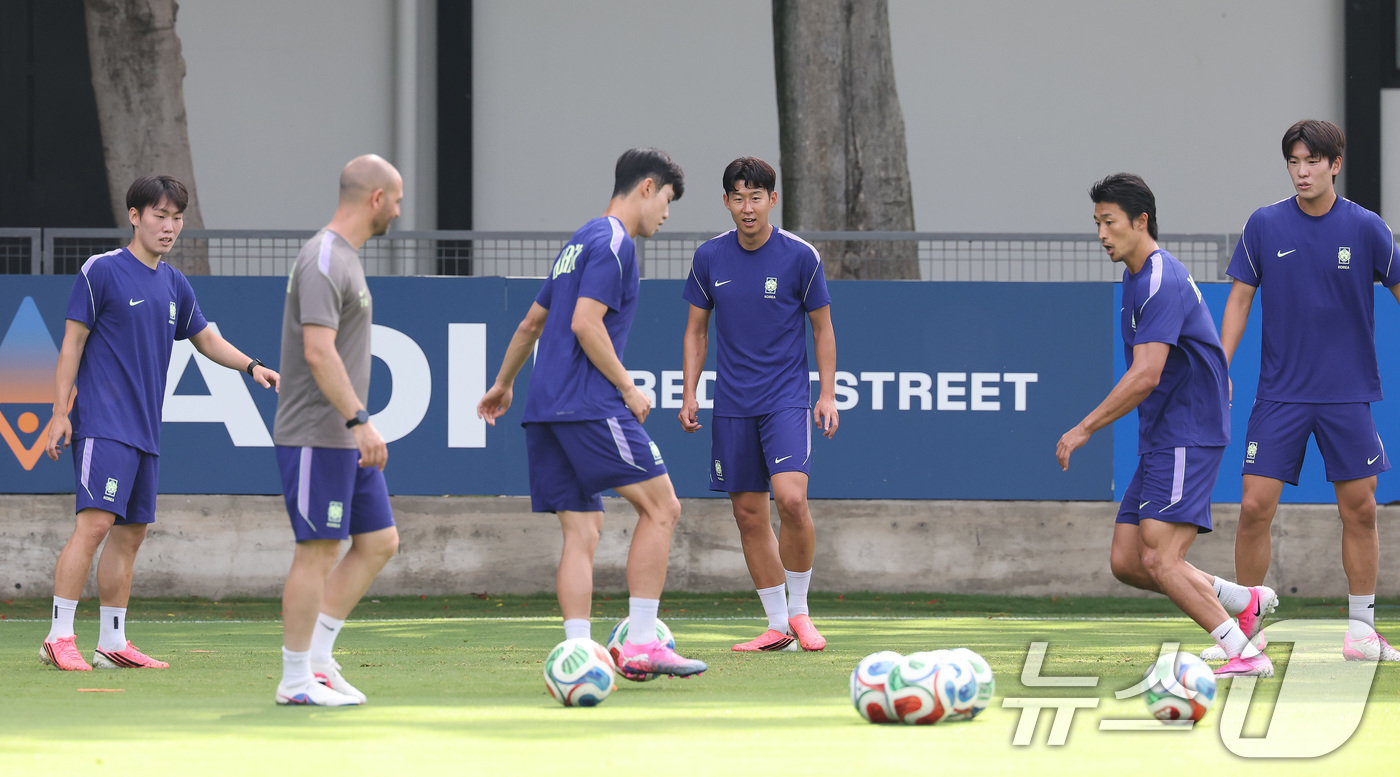 (과달라하라(멕시코)=뉴스1) 임세영 기자 = 2026 북중미 월드컵에 출전하는 대한민국 축구 국가대표팀 선수들이 10일(현지시간) 멕시코 과달라하라 인근 사포판에 위치한 치바스 …