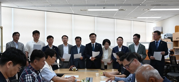 완주군의회, 이원택 '완주·전주 통합 중단' 발표 환영